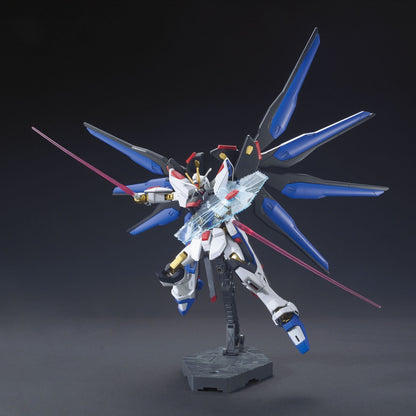 HG Cosmic Era - Strike Freedom Gundam